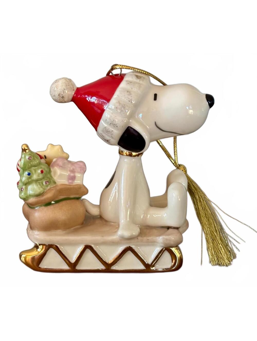 Lenox Peanuts Snoopy Sledding Into the Holidays 2021 Ornament Woodstock Box